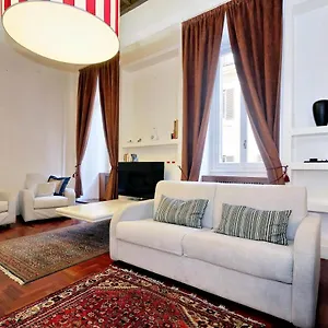Pantheon Family Junior Apartment